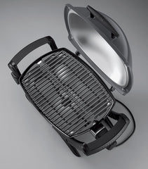 Weber Q1400 Barbecue électrique avec support, surface de cuisson 43 x 32 cm, nomade, grille en fonte émaillée divisée en 2 parties, couvercle et cuve en fonte d'aluminium - Gris foncé (52020853)