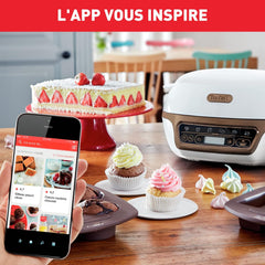 Tefal Machine à gâteaux, 5 programmes automatiques pour réglage, 1 mode manuel, 3 moules flexibles, 1 grand moule en acier revêtu, Compatible avec moules Crispybake, Cake Factory+ KD802112