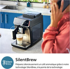 Philips Série 2200 Machine Expresso Automatique - 2 Boissons, Mousseur à Lait Classique, Écran Tactile, Broyeur Céramique, Aroma Seal, Noir Mat (EP2220/10)