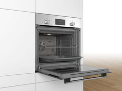 Bosch HBF133BR0 Série 2 - Four encastrable - 60 x 60 cm - Accessoire de nettoyage EcoClean Direct - Cuisson Air chaud 3D sur 3 niveaux en même temps - Écran LED - Chauffage rapide - Sécurité enfant