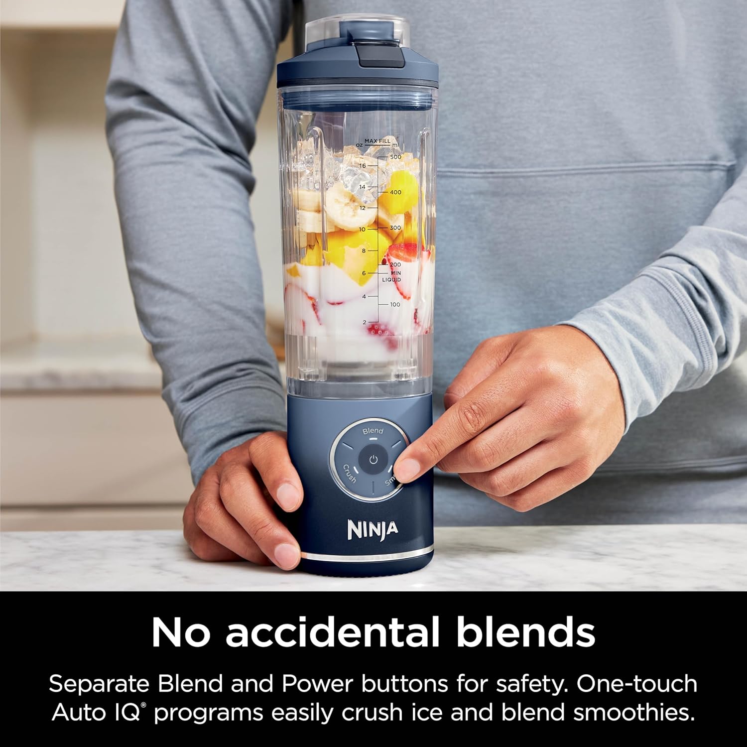 Ninja Blast Max, Portable Blender + Twist & Go, Personal Smoothie, Blend, Ice Crush, 3 Programs, Cordless, 22 oz removable Vessel, Dishwasher Safe, Leakproof, Navy, BC251NV