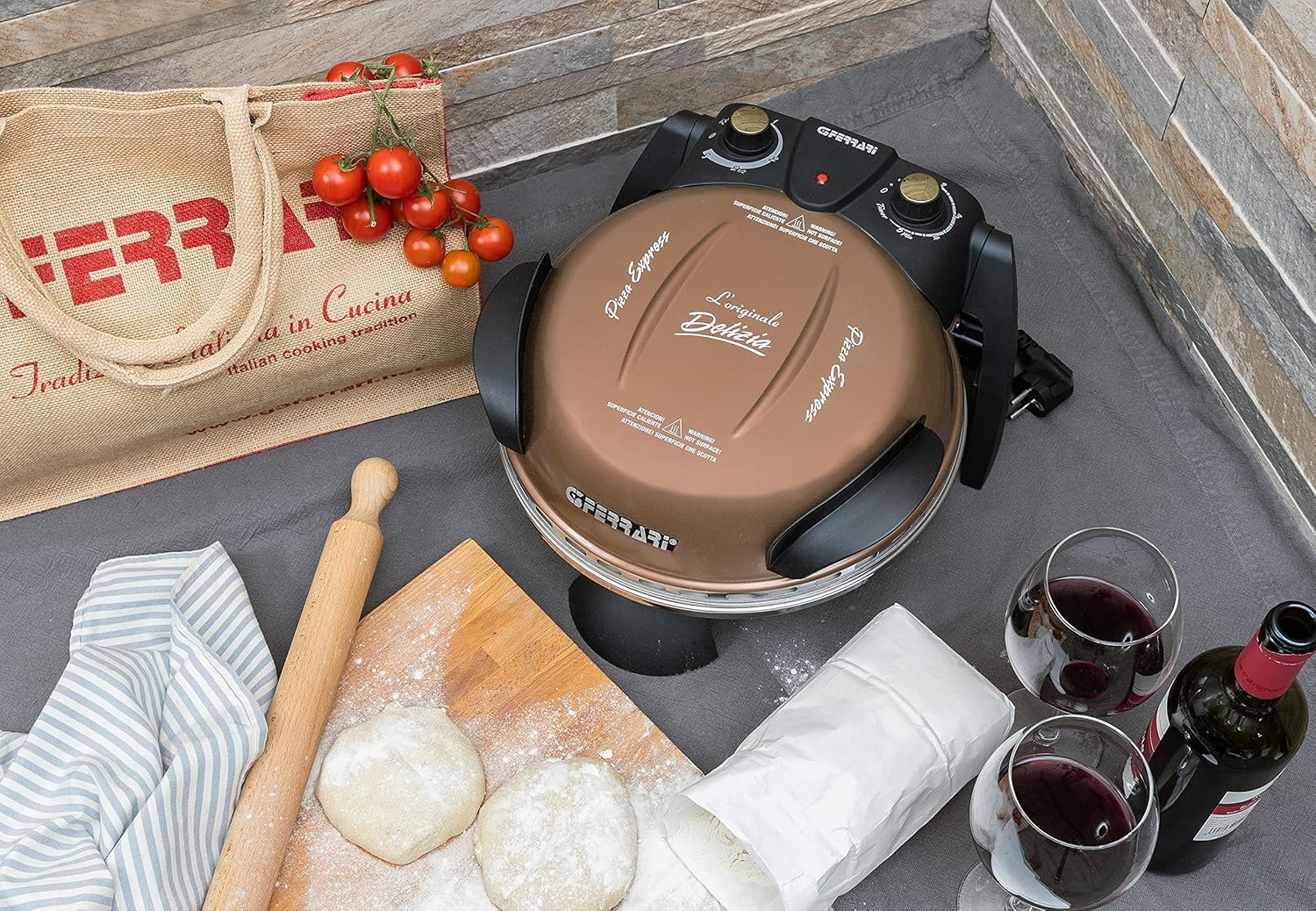 G3 Ferrari G10006 Pizza Express Delizia, 1200 W Pizza Oven, Adjustable Thermostat up to 400°C, Cooks Tasty Pizza in 5 Minutes, Double Resistance, Recipe Book and Spatulas Included - Black