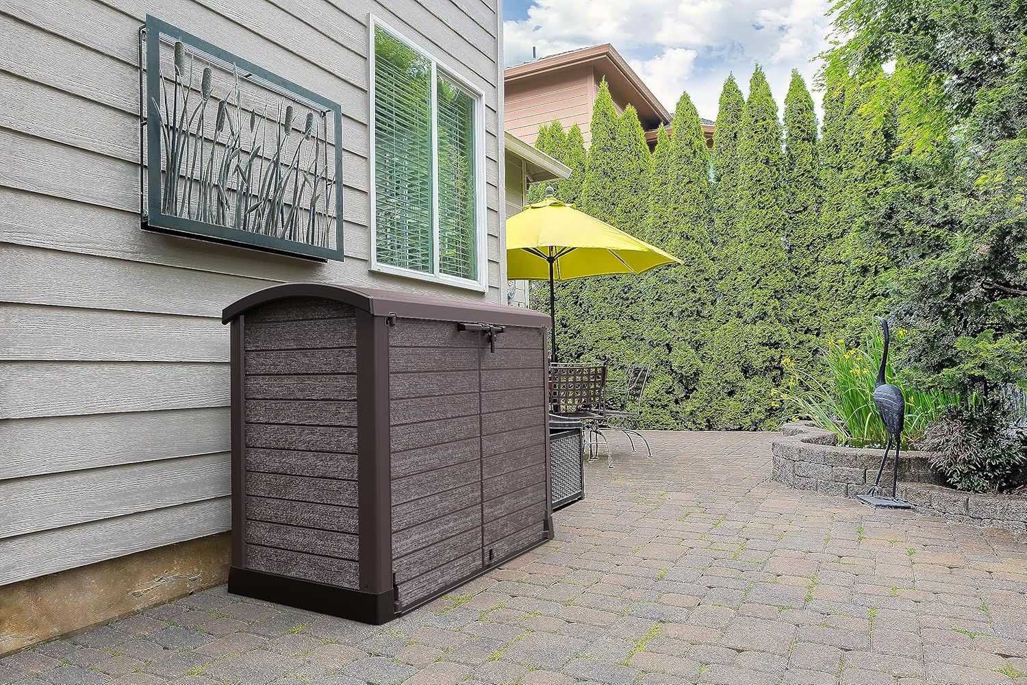 Duramax StoreAway 1200L Plastic Garden Shed/ Flat Lid, Outdoor Storage Shed, Wheelie Bin Hideaways, Wheelie bin box, Durable Construction, Ideal for Bikes, BBQs & 2x 240L Bins, 145x85x125 cm, Brown