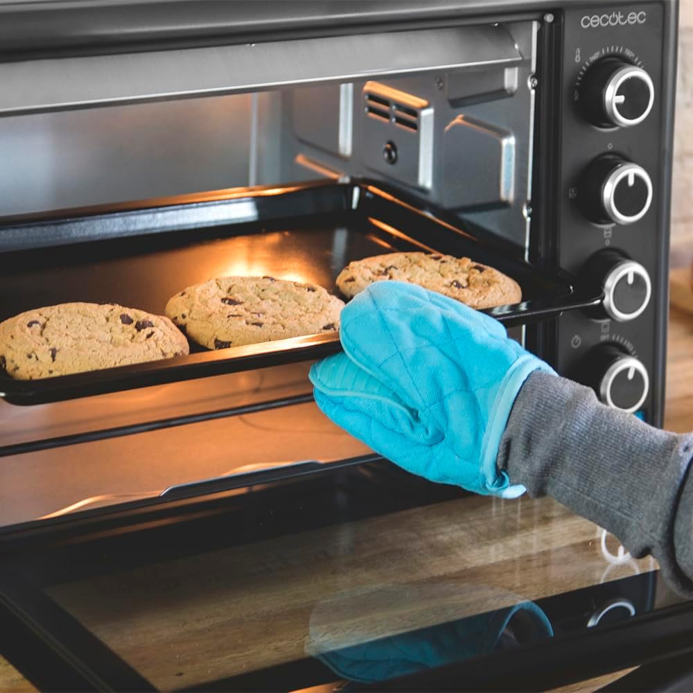 Cecotec Bake&Toast 4600 Black Gyro Countertop Oven, 46 L, 2000 W, 12 Combinable Heating Functions, Includes Rotating Spindle, Crumb Catcher Tray.
